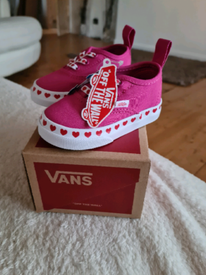 cheap vans size 4